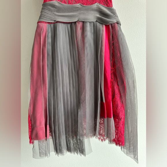 BCBGMAXAZRIA Runway Red Lace & Gray Mesh Ribbon Dress Limited Edition Size 2 NWT - Picture 9 of 10